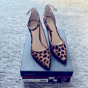 Vince Camuto Marbella